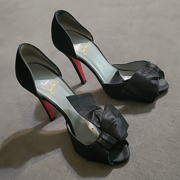 Christian Louboutin heels - Picture 5 of 9